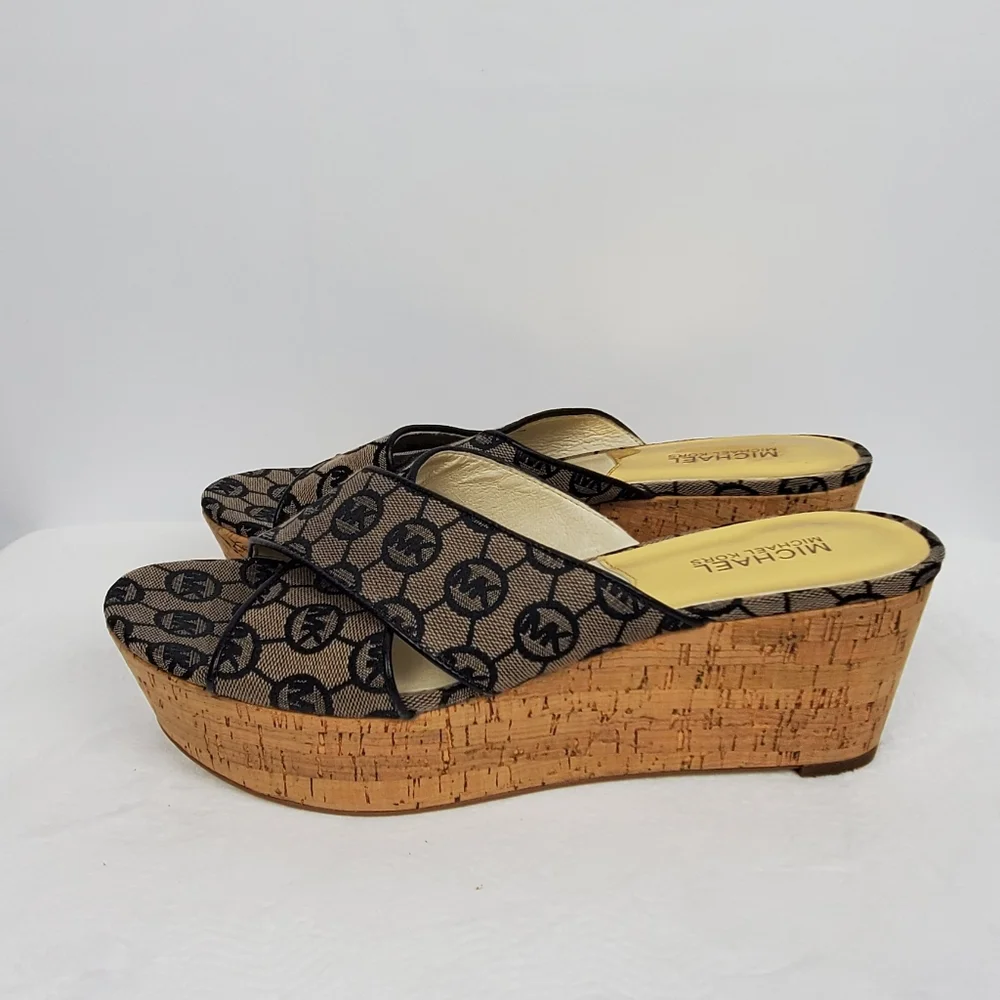 Michael Kors Wedge Heel 9